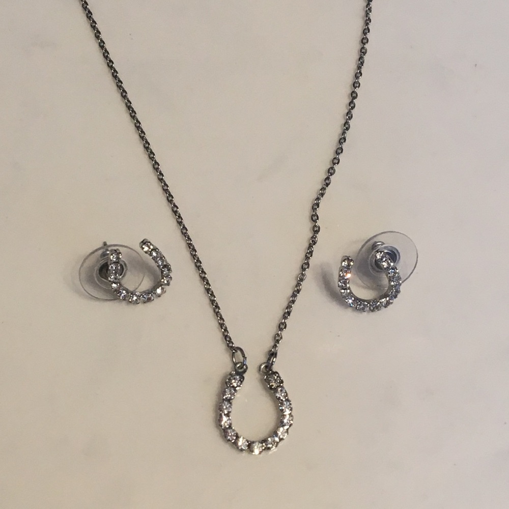 Horseshoe Necklace & Earrings Set